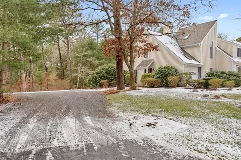 84 Shellback Way # M, Mashpee, MA 02649