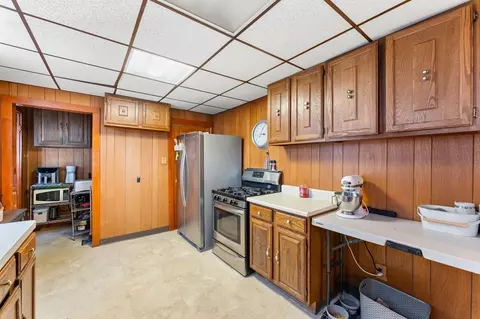 26 Mckinley St, Everett, MA 02149 photo 16