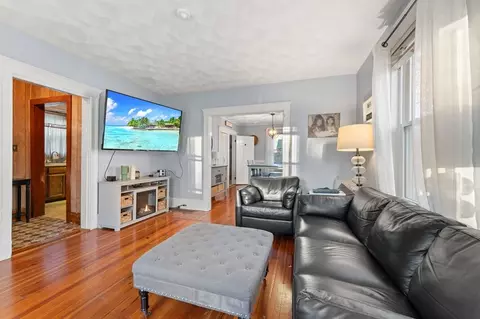 26 Mckinley St, Everett, MA 02149 photo 8