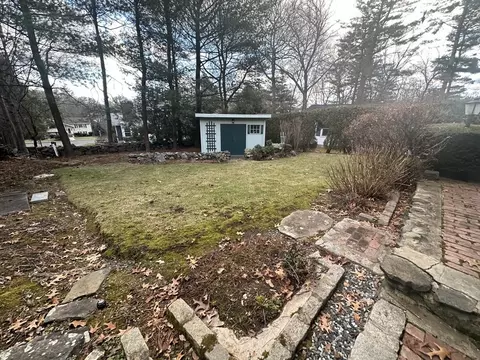 30 Ledgewood Dr, Danvers, MA 01923 photo 39