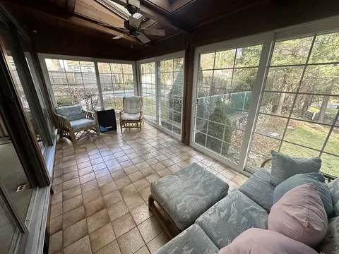 30 Ledgewood Dr, Danvers, MA 01923 photo 6
