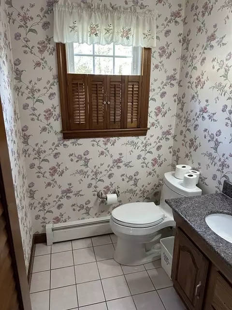 30 Ledgewood Dr, Danvers, MA 01923 photo 20
