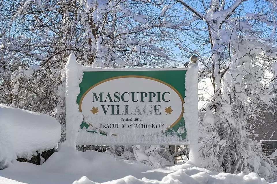 5 Blackhawk Cir 15, Dracut, MA 01826 42 Photos Movoto