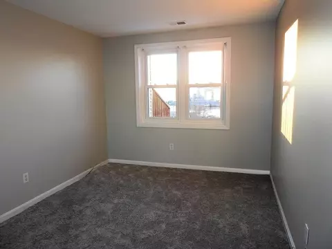 346 Durfee St #3, Fall River, MA 02720 photo 12