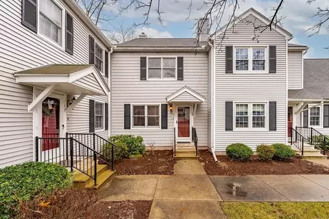 13 Shadow Brook Ests #13, South Hadley, MA 01075