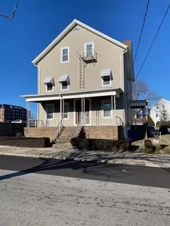 606 Prospect St, Fall River, MA 02720