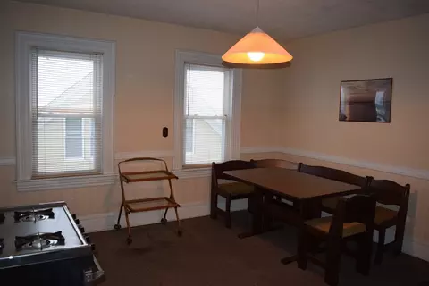 606 Prospect St, Fall River, MA 02720 photo 17