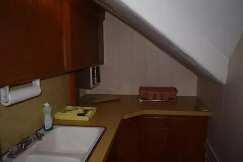 606 Prospect St, Fall River, MA 02720 photo 18