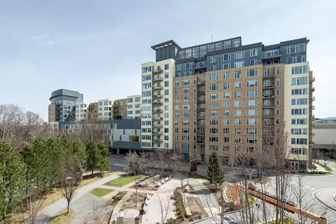 10 Nouvelle Way #S909, Natick, MA 01760