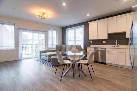 92 George St #101, Roxbury, MA 02119