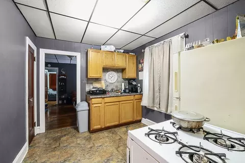 726 2nd, Fall River, MA 02721 photo 22
