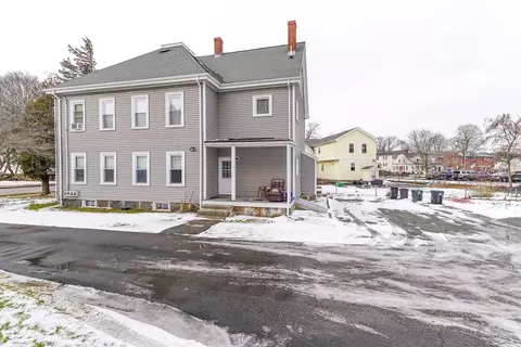 174 Centre St, Quincy, MA 02169