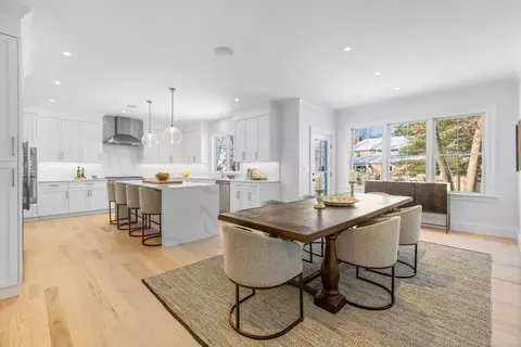 27 Carol Rd, Needham, MA 02492 photo 6