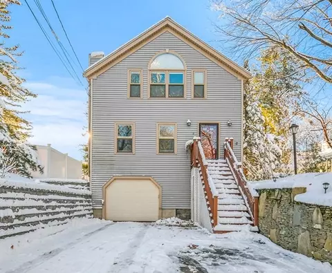 20 Joclyn Ave, Framingham, MA 01701