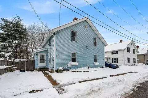 12-14 Railroad St, Northbridge, MA 01534
