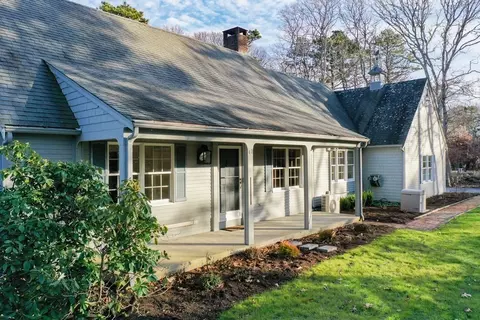 40 Baldwin Rd, Eastham, MA 02642