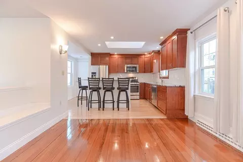 5 Allen Ln, Dedham, MA 02026 photo 9
