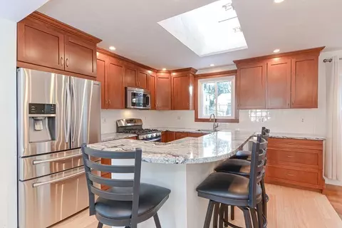 5 Allen Ln, Dedham, MA 02026 photo 6