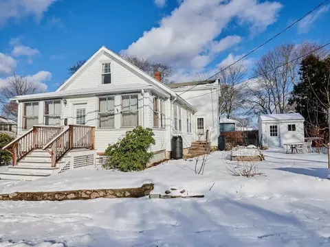 59 Hazelnut Pl, Dedham, MA 02026 photo 2