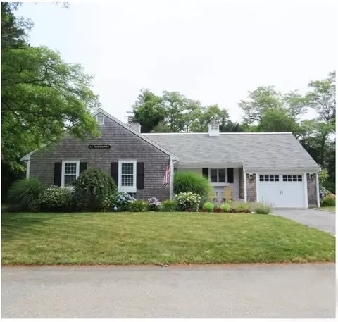 14 Windsong Lndg, Chatham, MA 02633