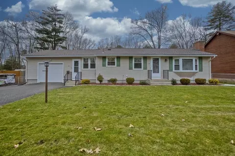 36 Green St, Chicopee, MA 01020