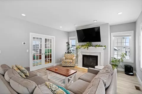 187 Brookview Dr, Hooksett, NH 03106 photo 4
