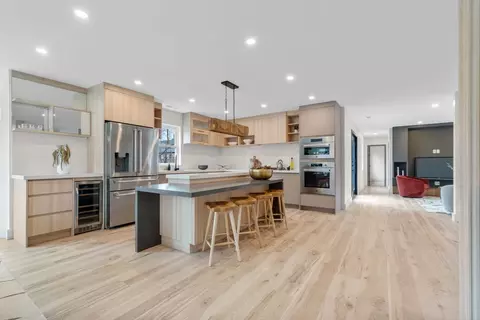136 Salem St # -2, Reading, MA 01867