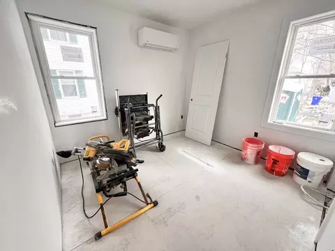 415 Danforth St, Taunton, MA 02780 photo 5