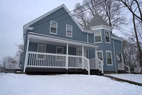 70-72 Seaver St, Stoughton, MA 02072