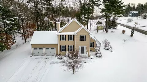 15 Quail Run, Ayer, MA 01432