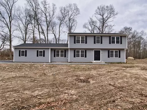 540 Old Warren Rd, Swansea, MA 02777