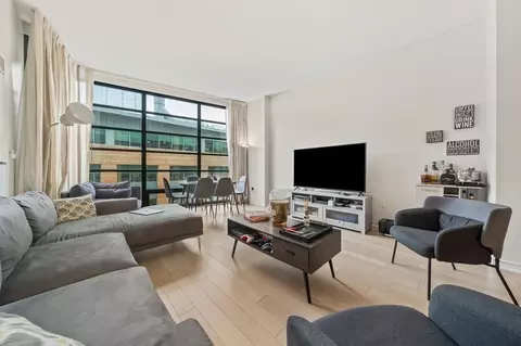 580 Washington St #806, Boston, MA 02111