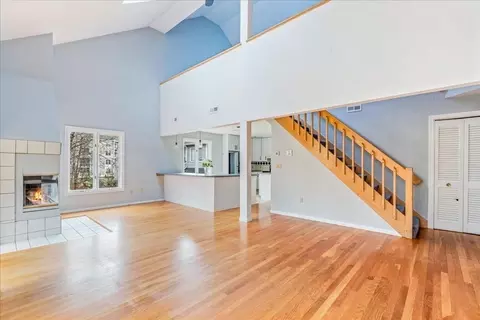 118 Burkhall St #T, Weymouth, MA 02190
