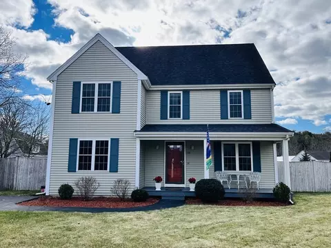 48 Wapping Rd, Kingston, MA 02364