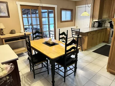 17 Maple Ave, Erving, MA 01344 photo 7