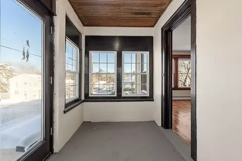 86 Everett Ave, Athol, MA 01331 photo 4