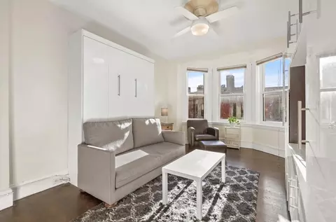 8 Garrison St #403, Boston, MA 02116