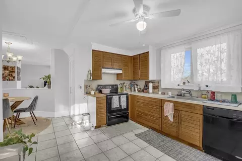 7 E Main St, Ayer, MA 01432 photo 2