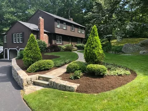 16 Joan Cir, Milford, MA 01757