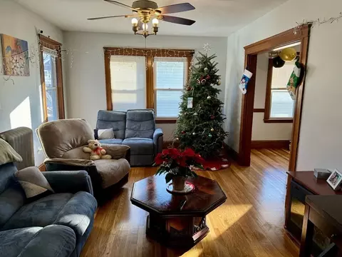 98 Shute, Everett, MA 02149 photo 8