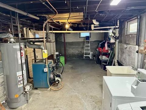 98 Shute, Everett, MA 02149 photo 32