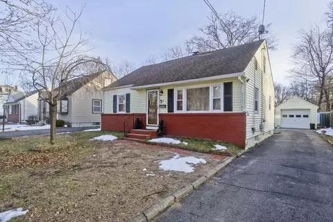33 Campechi St, Springfield, MA 01104 photo 37