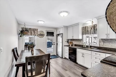 40 Briar Patch Ln, Mashpee, MA 02649 photo 14