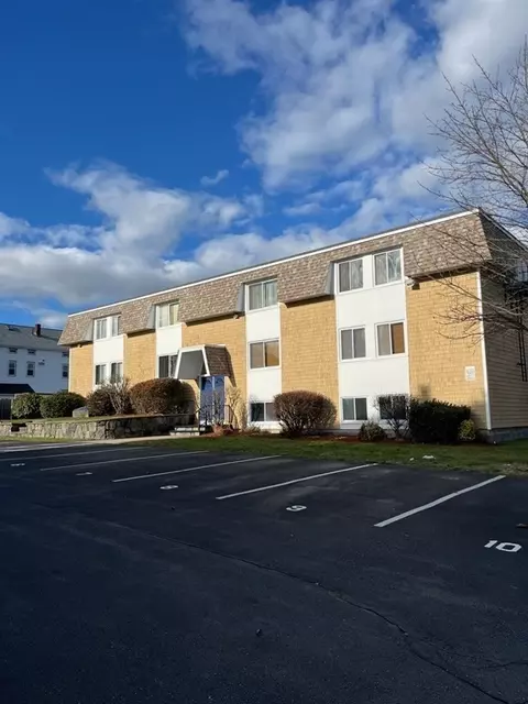 905 Locust #2, Fall River, MA 02720