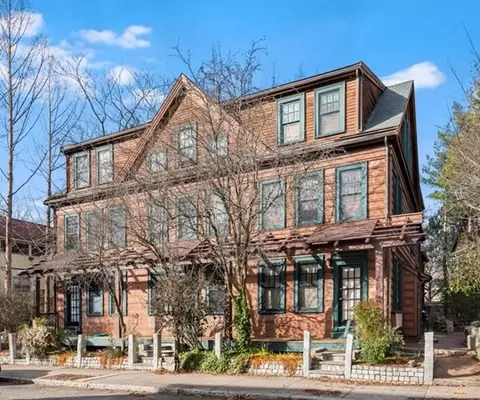 249 River St #249, Cambridge, MA 02139