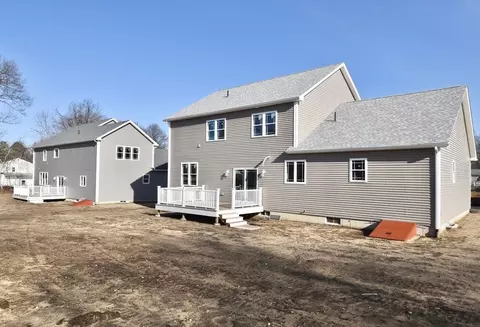 82 Crystal Brook Dr, Springfield, MA 01118 photo 39