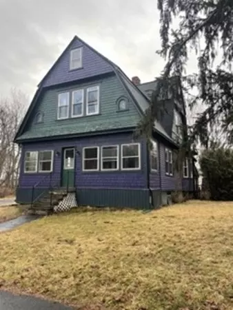 236 Grove St, Northampton, MA 01060
