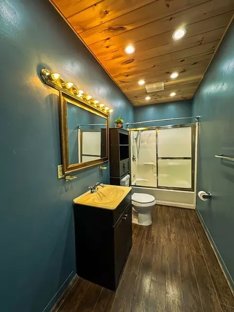 2 Shawmut St #3, Worcester, MA 01609 photo 2