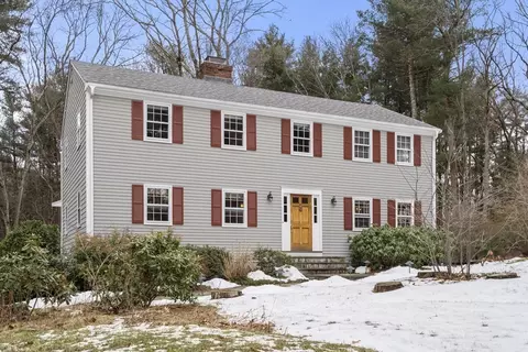 62 Rambling Rd, Sudbury, MA 01776