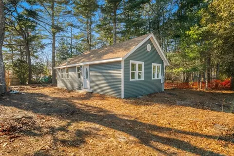 44 Algonquin St, Wareham, MA 02532 photo 2
